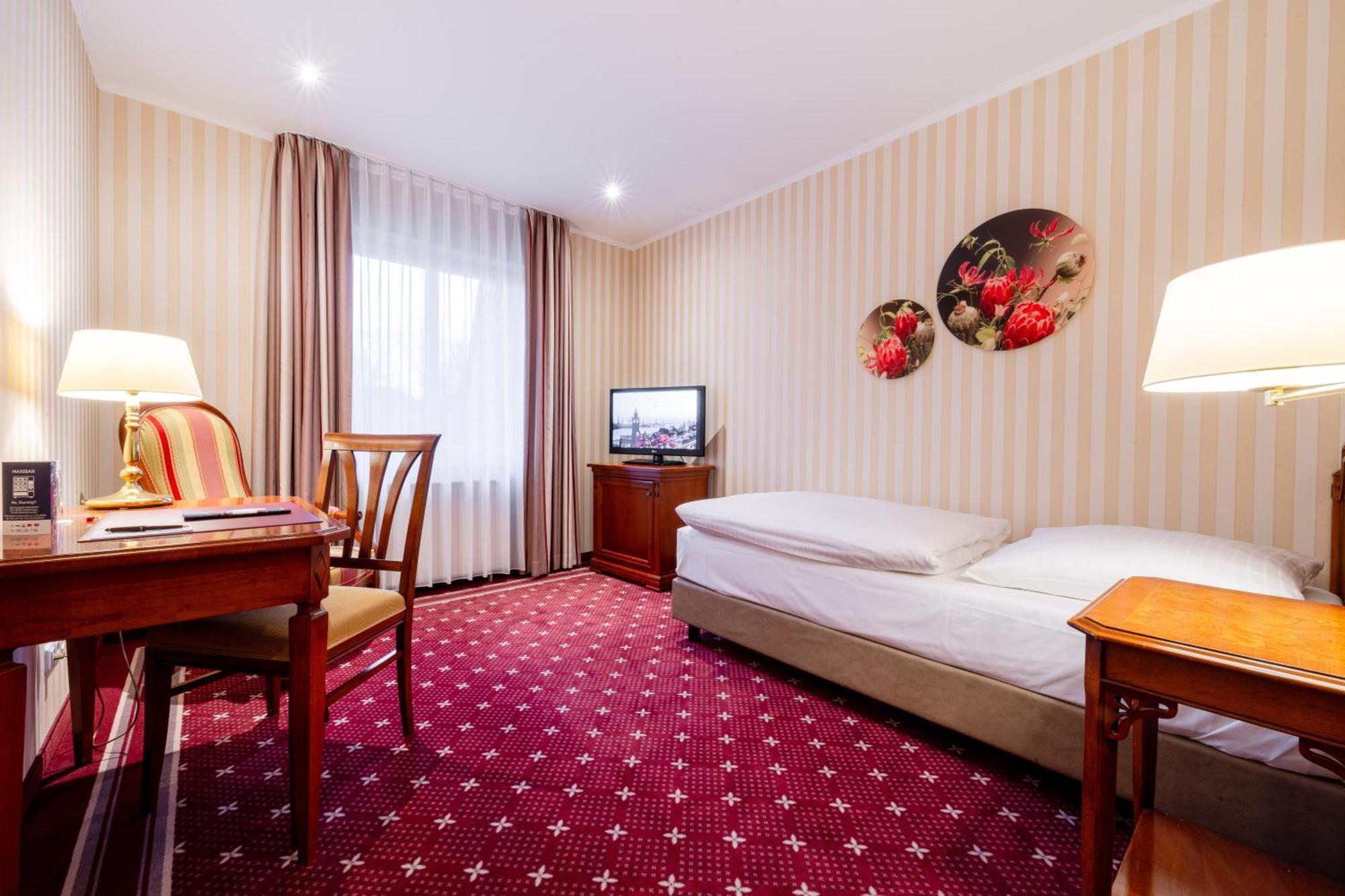 Hotel Alt Lohbruegger Hof 4*