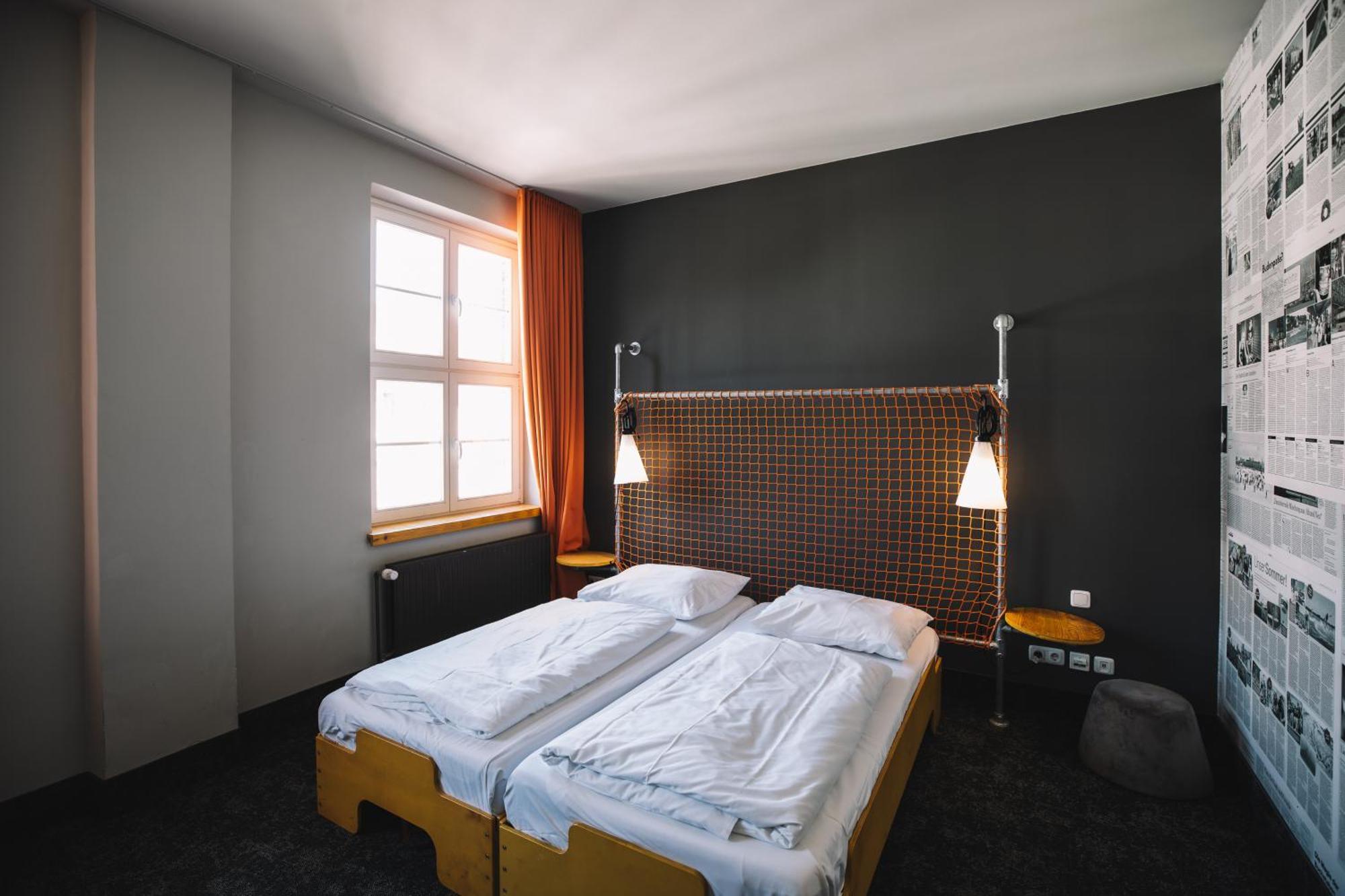 Superbude Hamburg St Pauli 3*