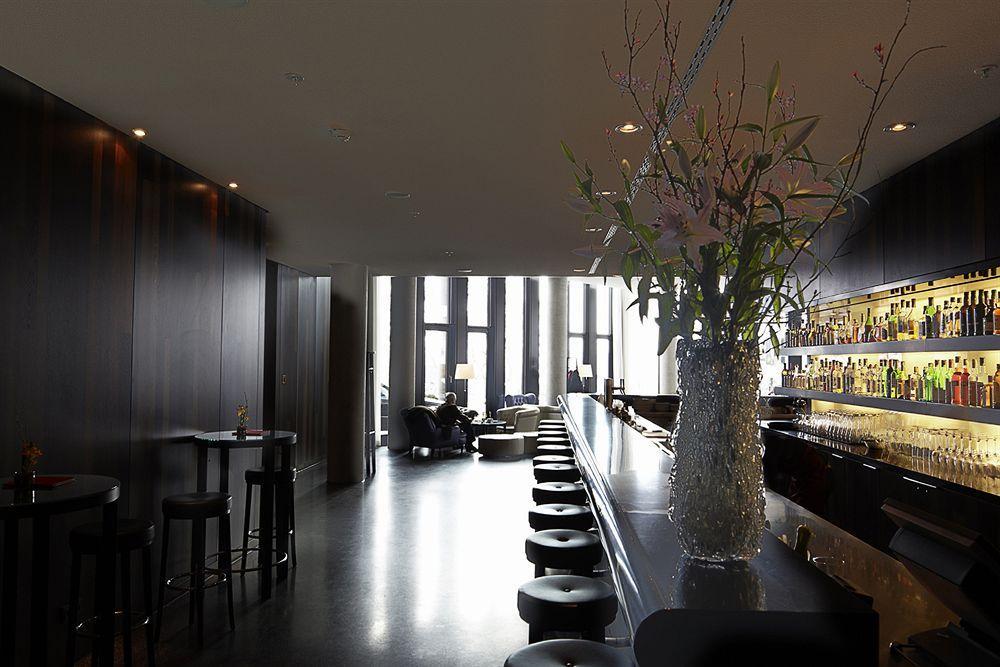 Empire Riverside Hotel 4*