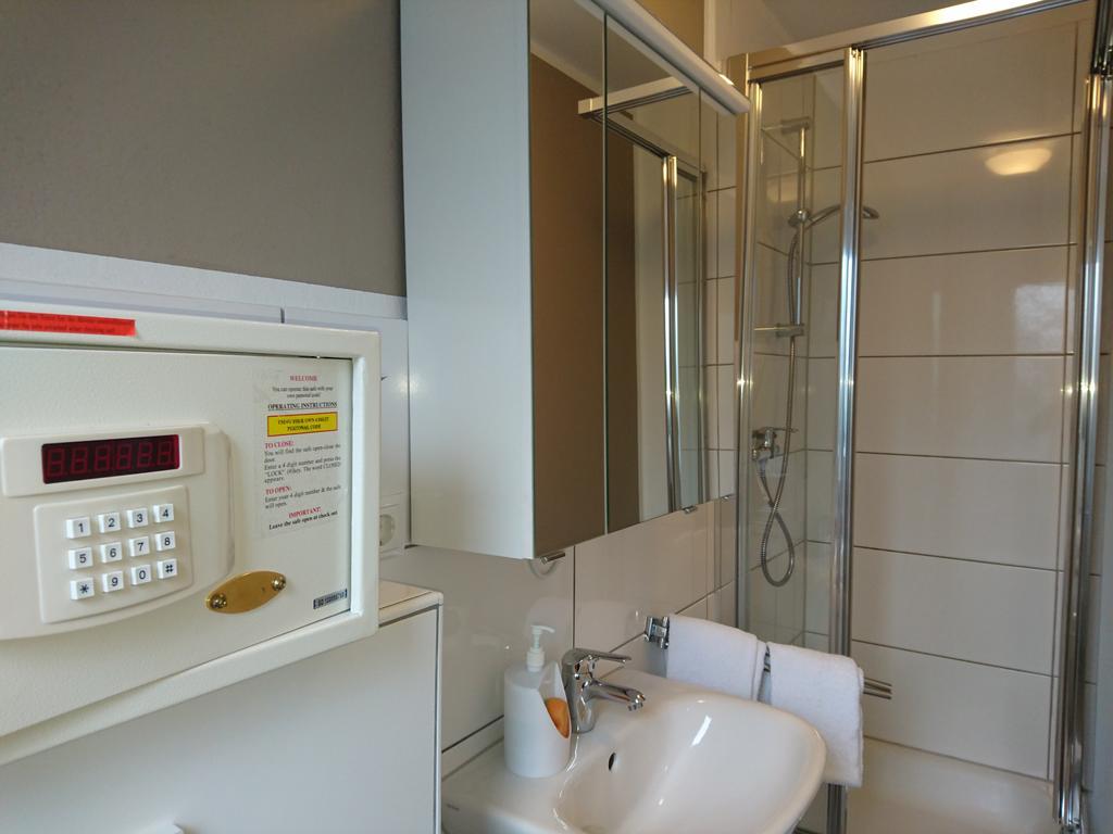 Budapester Hof Gaestehaus Gasthuis Hamburg-Harburg