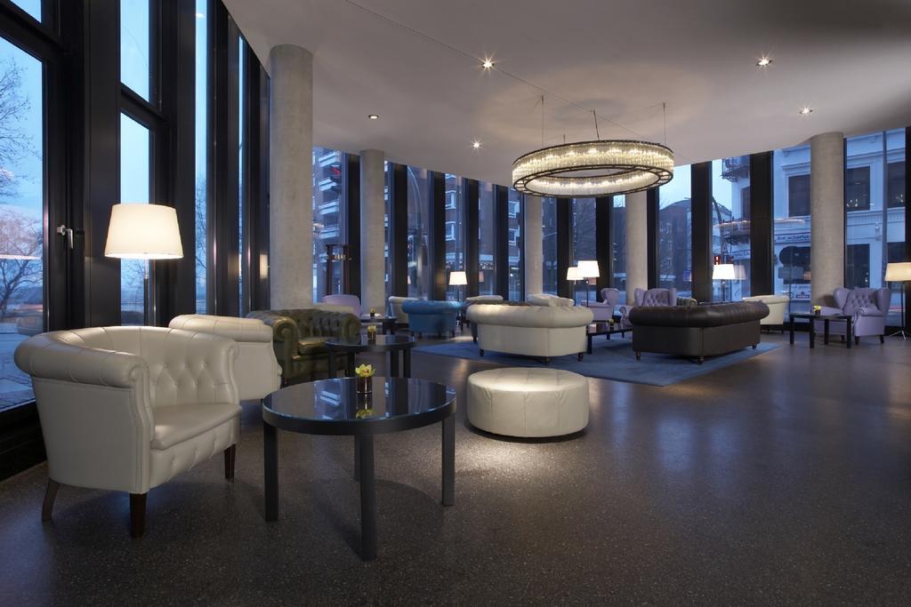 Empire Riverside Hotel 4*