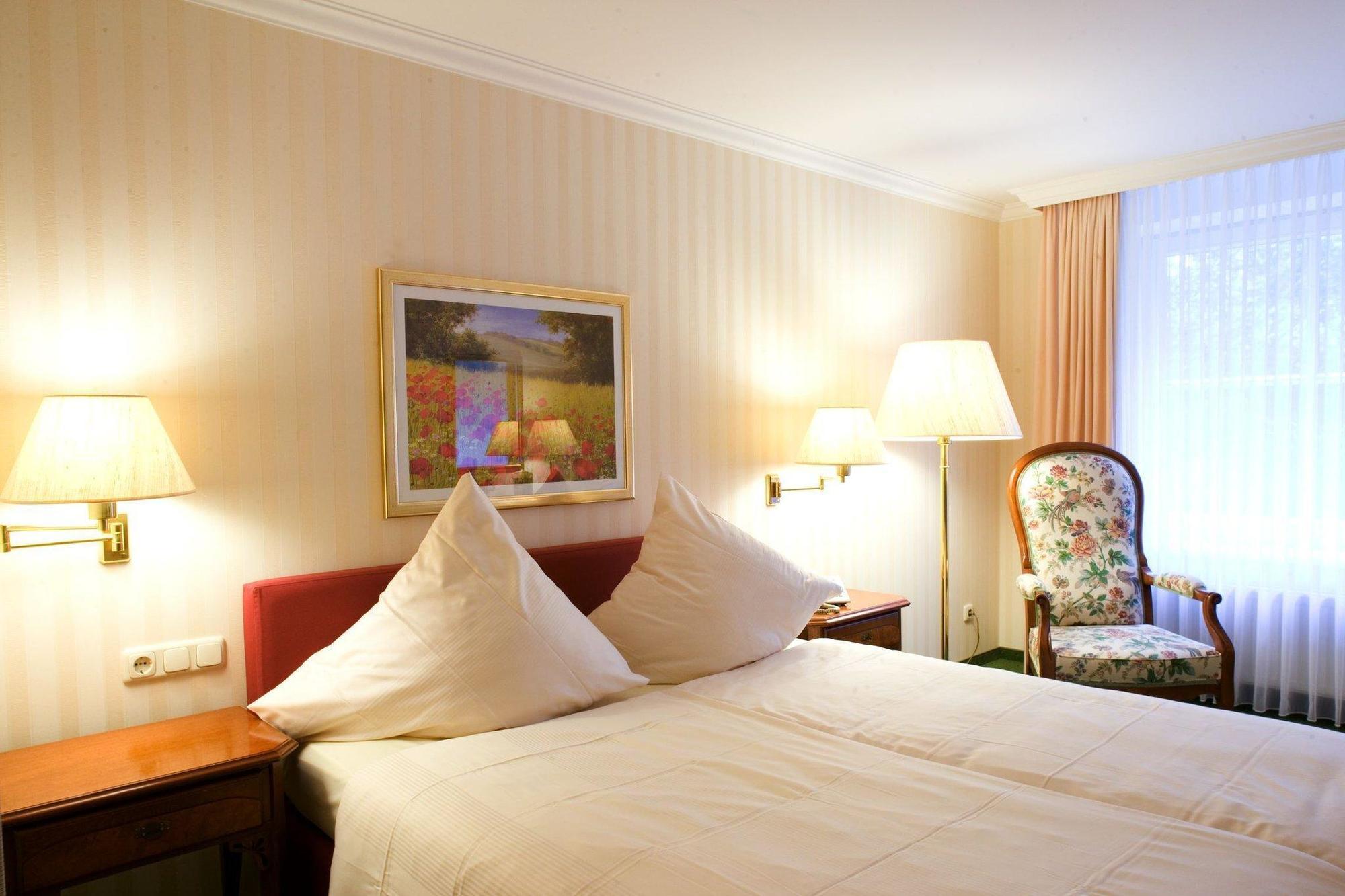 Hotel Alt Lohbruegger Hof 4*