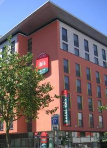 Ibis St. Pauli Messe Hotel 3*