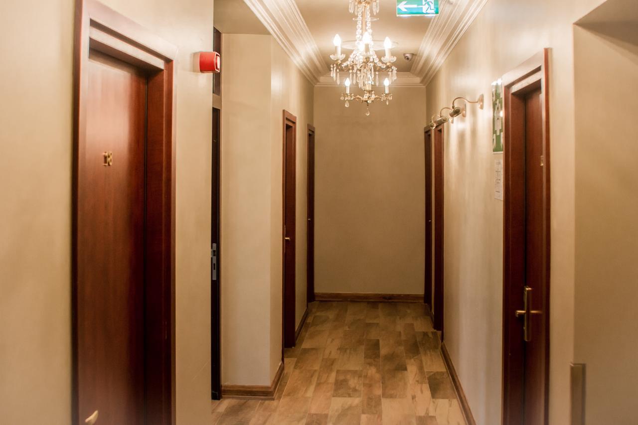 Altona Hotel 2*