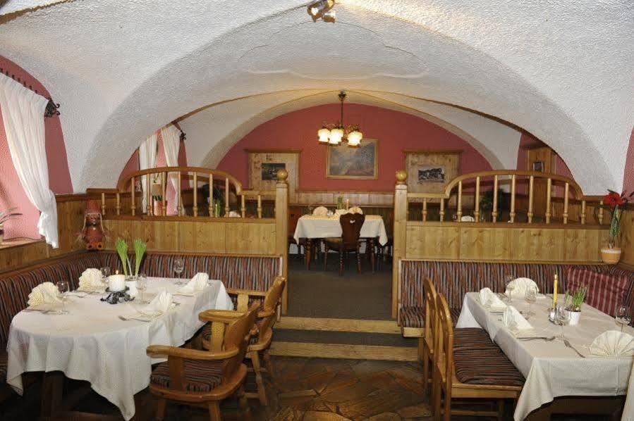 Gossler Suite 4*