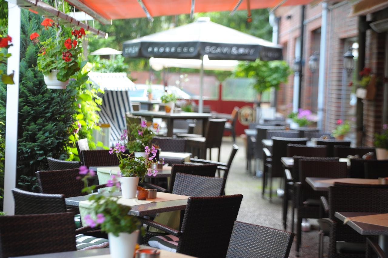 Zum Zeppelin Hotel 3*