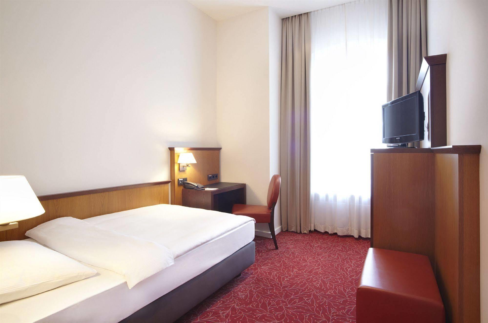 Hotel Hafen 4*