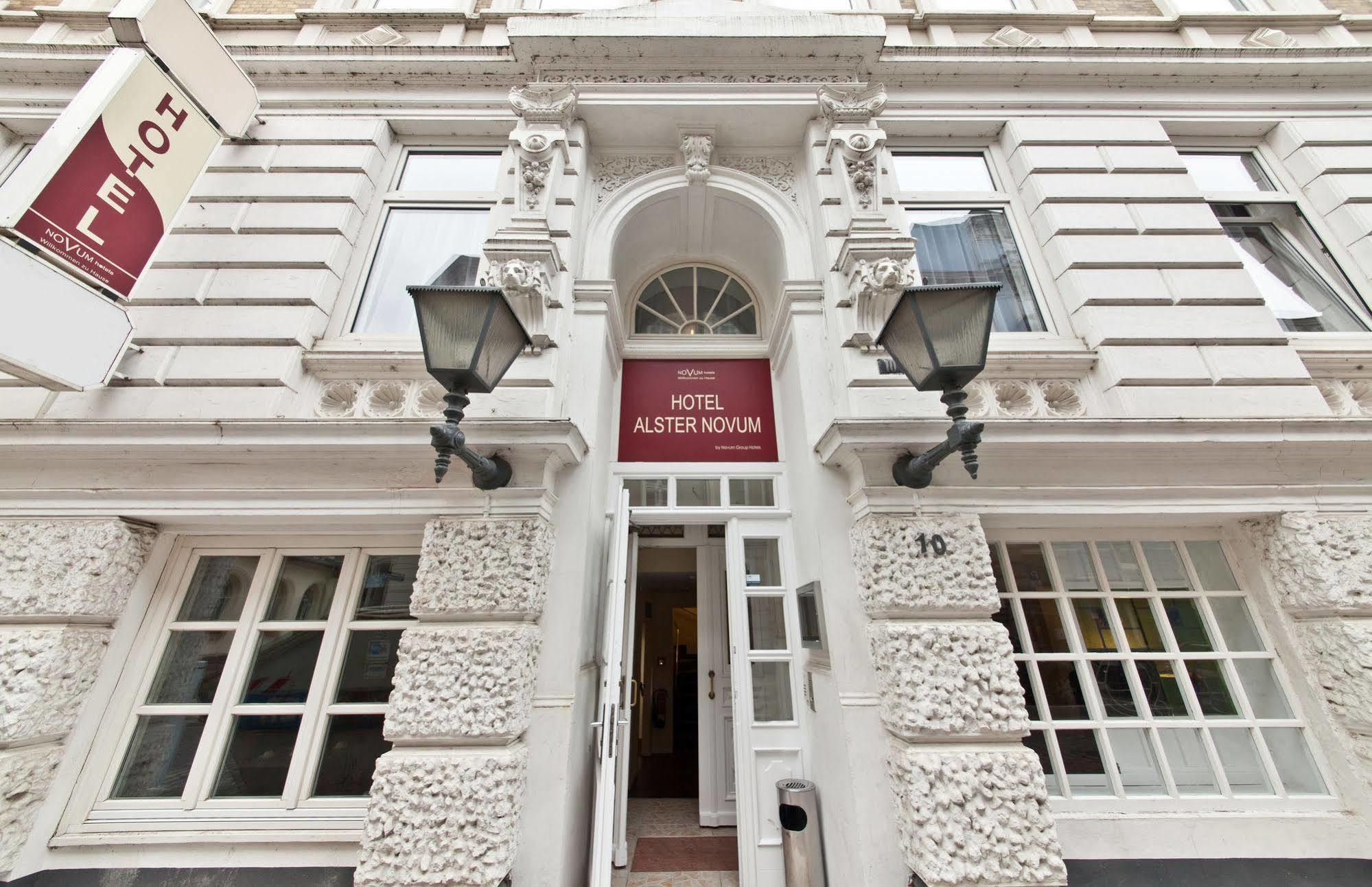 Novum Alster St. Georg Hotel 3*