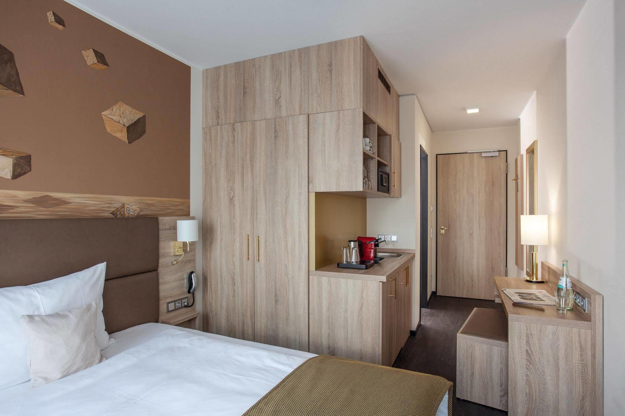 Stay! Boardinghouse 3* Hamburg-Harburg