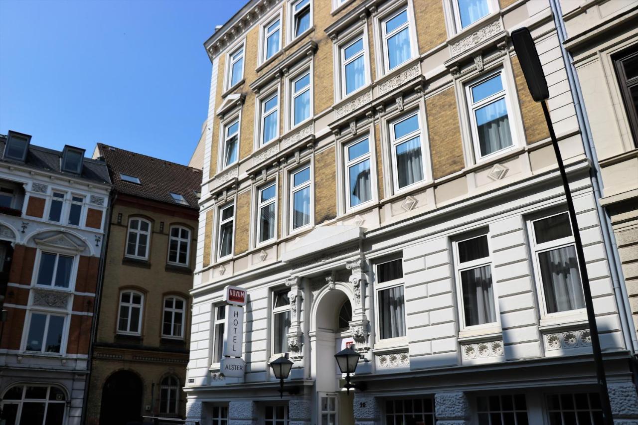 Hotel Novum Alster St. Georg 3*