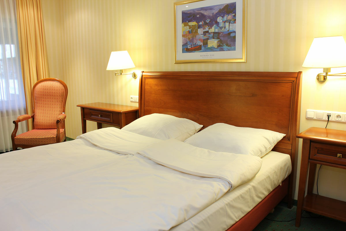Alt Lohbruegger Hof 4*