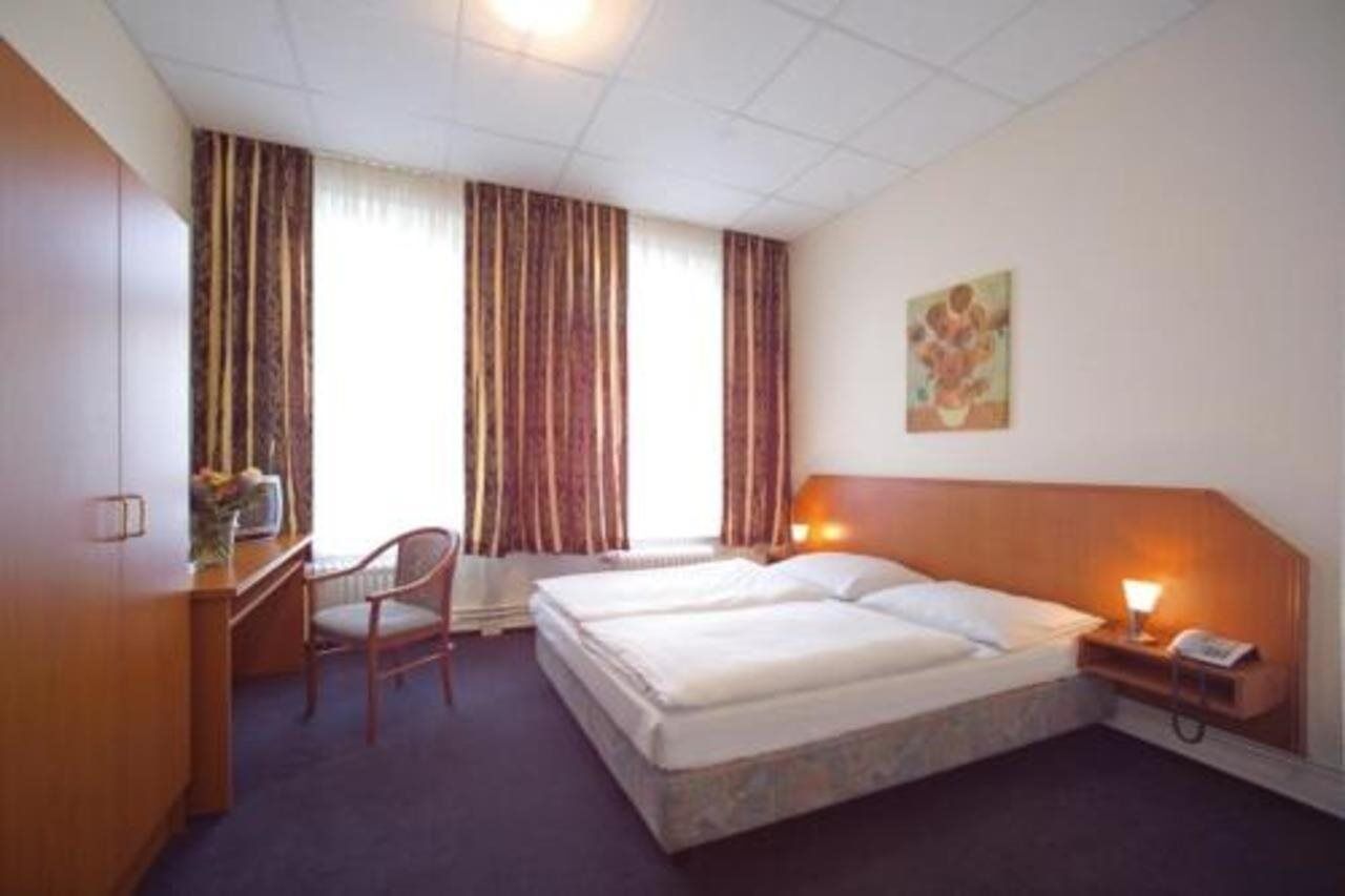 Terminus Am Hauptbahnhof & Zob Hotel 2*