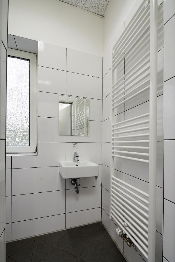 K 357 - Monteurzimmervermittlung Und Vermietung Hostel Hamburg